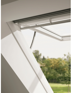 Finestra per tetti a vasistas elettrica due motori a catena apertura fino a 45° Velux su eSAEM.it